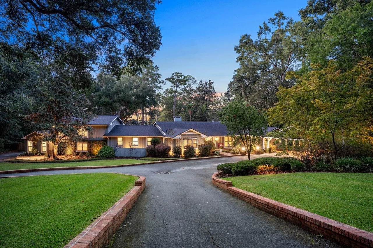 YOUR REAL ESTATE JOURNEY STARTS HERE 68155a11c907c950594791eb4971bb28l m4077860885rd w1280 h960